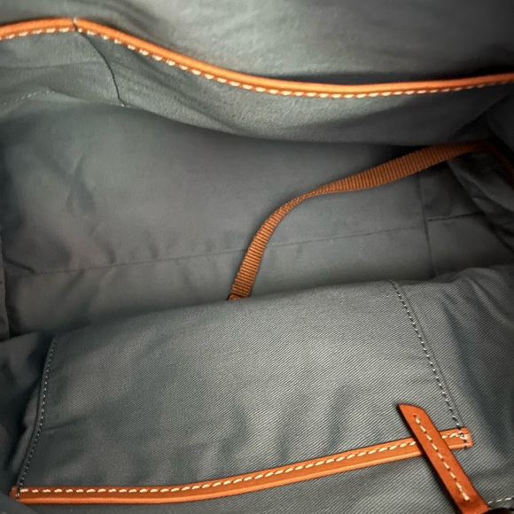 NWOT Dooney and Bourke - Picture 6 of 13